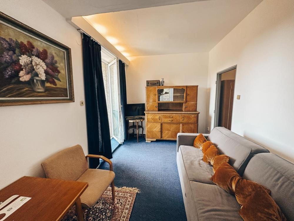 Hotel Medlov نوفي ميستو نا مورافي المظهر الخارجي الصورة